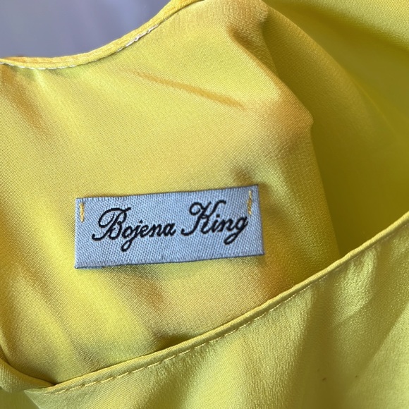 PURE SILK TOP -  Size Small - Yellow - By Bozena King - Picture 2 of 6